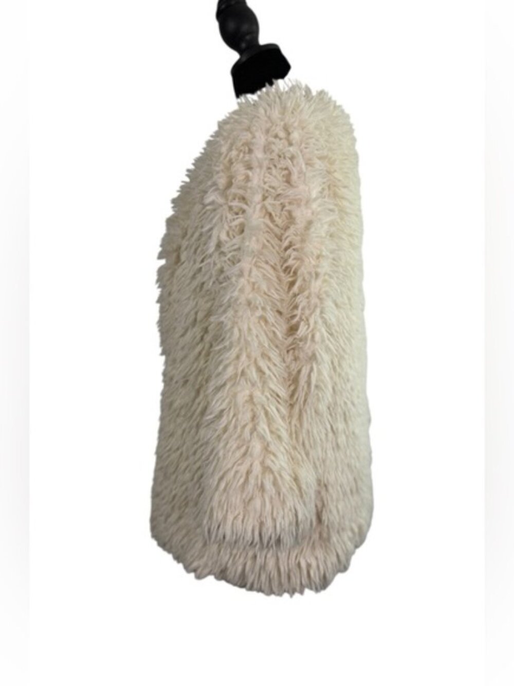 Chelsea & Violet Ivory Shaggy Faux Fur Jacket Size L Boho Cozy Winter - Picture 6 of 10